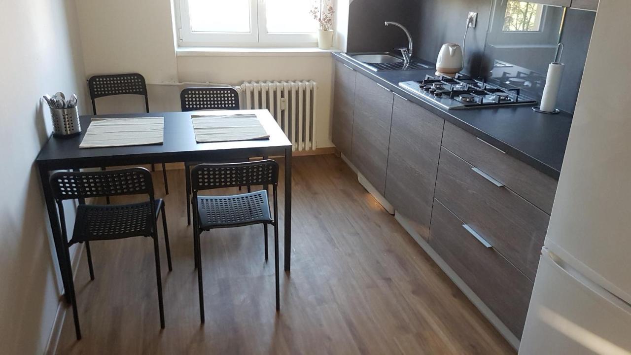 Apartman Jizni Apartment Přerov Екстериор снимка